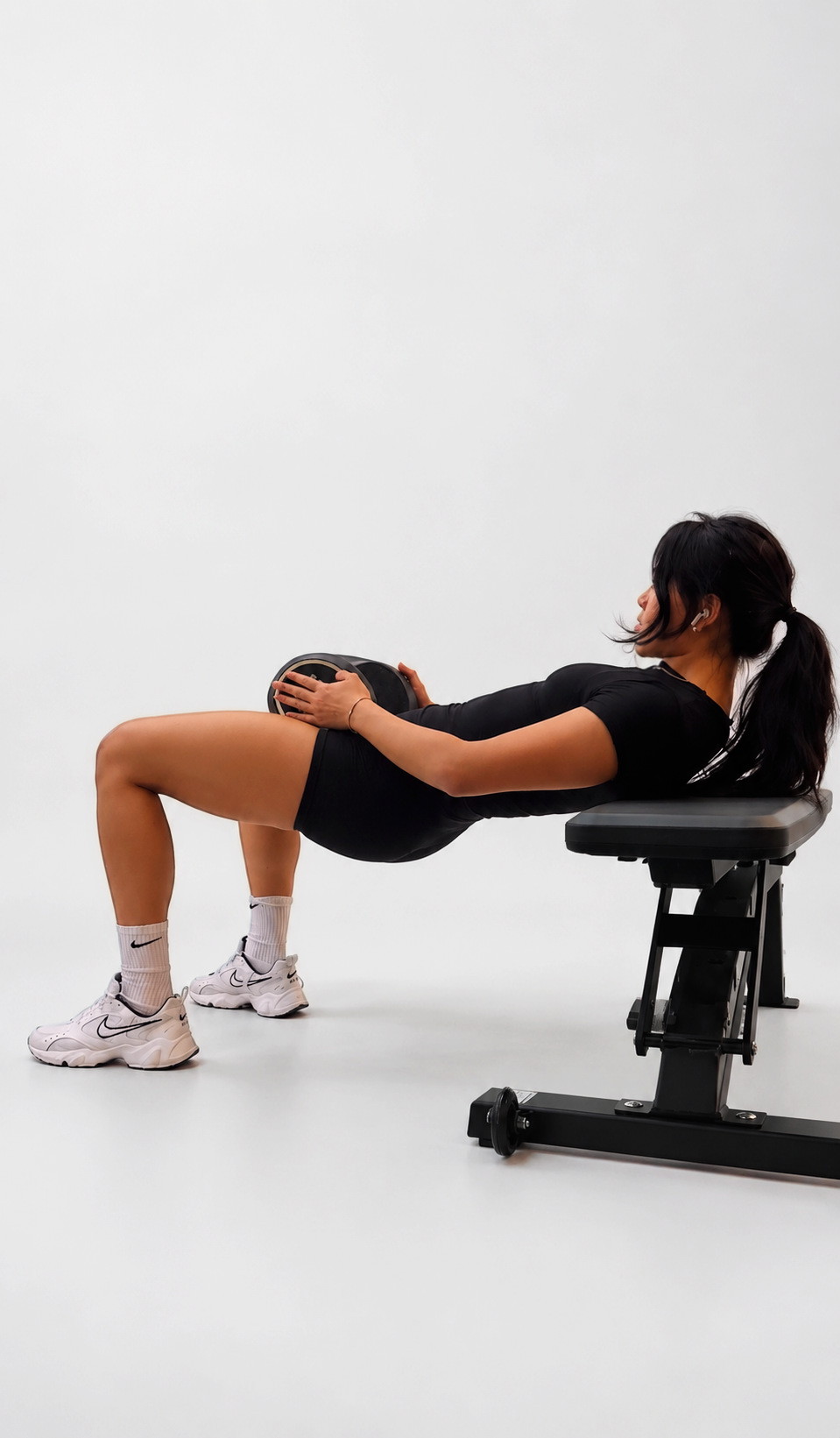 Weighted hip thrust during an ALTER YOU glute session